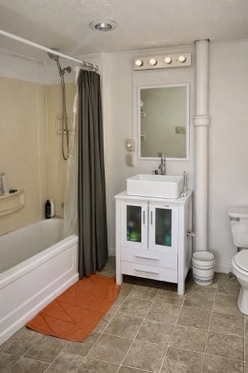 Building Photo - 509 Cascadilla St