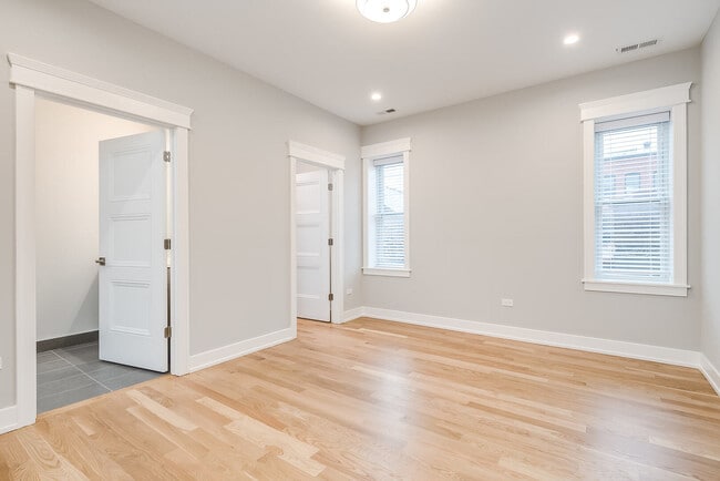 Building Photo - 2145 S Halsted St