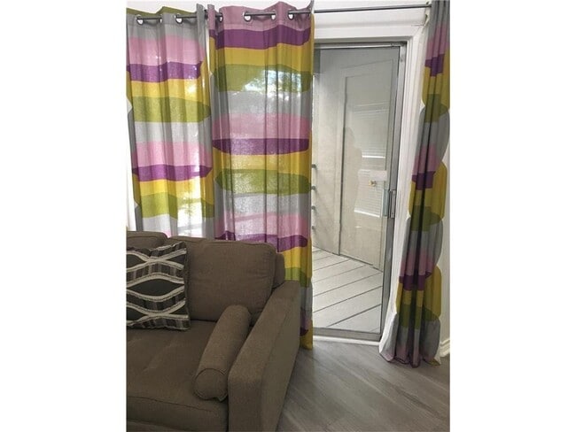 Building Photo - 2311 Nueces St