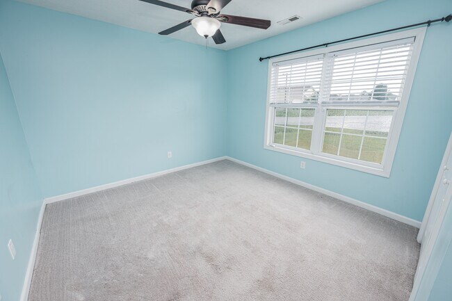 Building Photo - 910 Gum Branch Ct