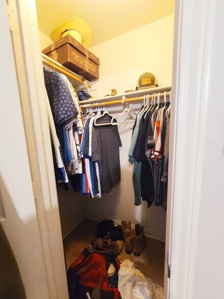 Master closet - 1607 North 15th A Street