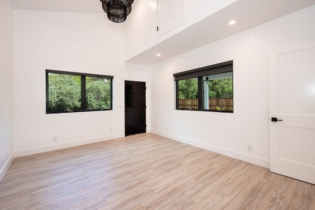 Building Photo - Exquisite Custom ADU in Santa Barbara – Pr...