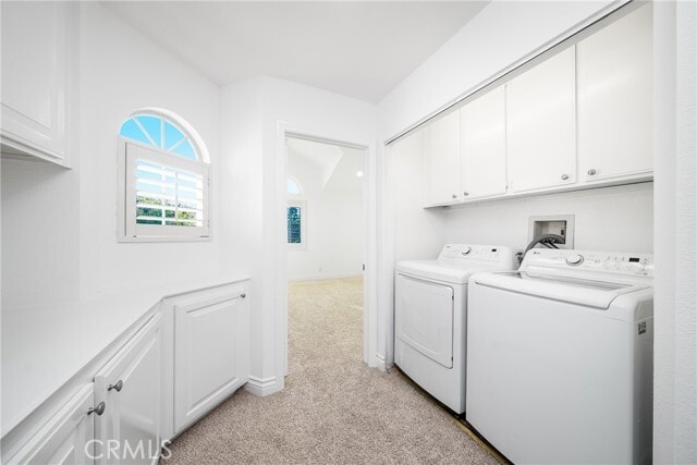 Building Photo - 3 Almador