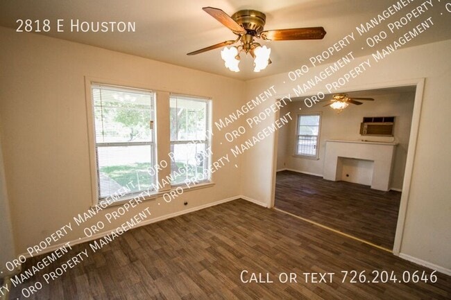 Building Photo - Close to Local Amenities and Downtown