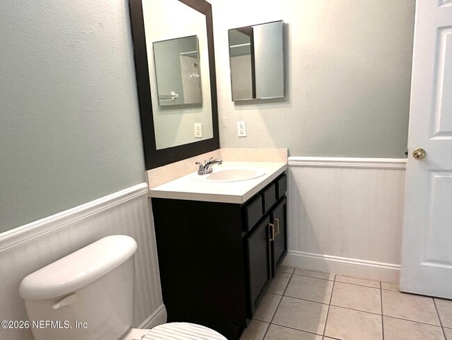 Building Photo - 1723 Forest Lake Cir W
