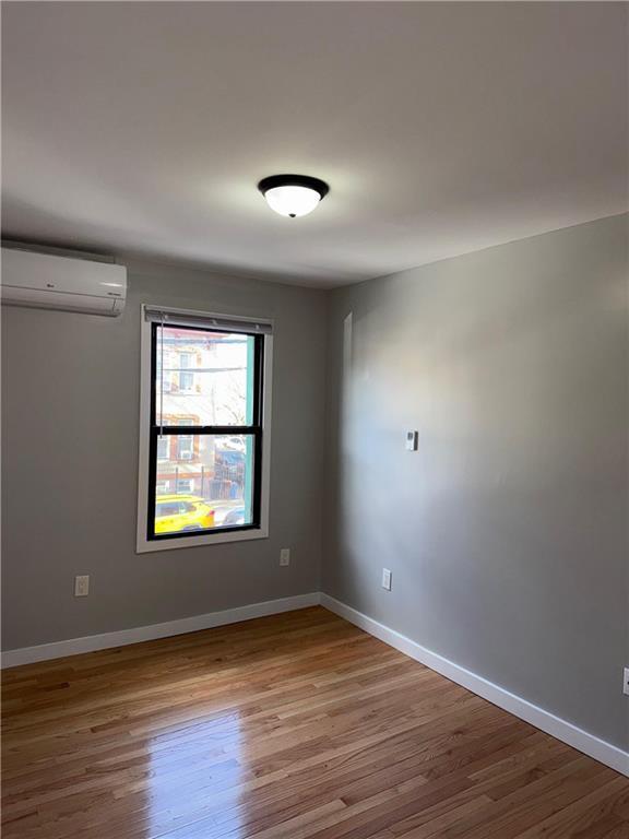 Building Photo - 2414 Snyder Ave