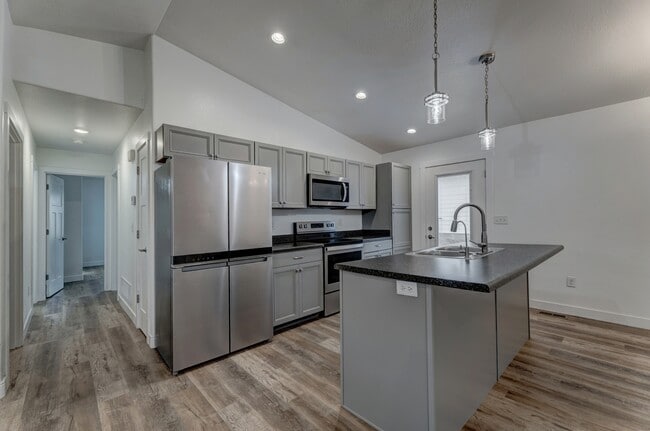 Building Photo - 5249 Coal Bank Dr