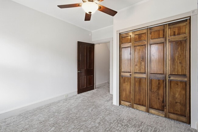 Building Photo - Beautiful 3BR 1.5 Townhouse in North East Lancaster City!