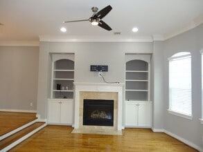 Building Photo - 5724 Kansas St