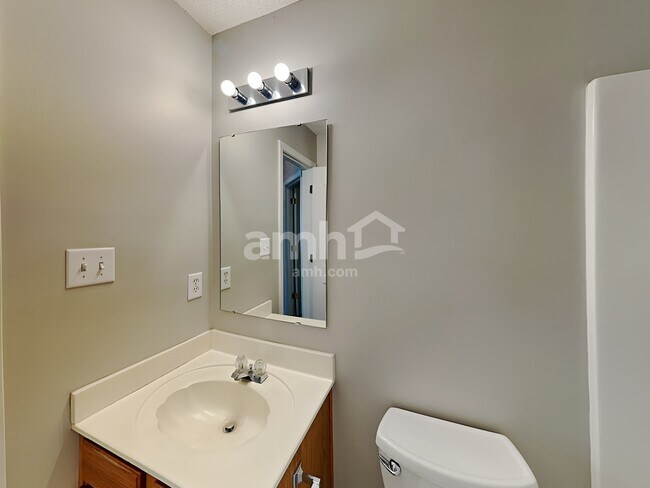 Building Photo - 3404 Passour Ridge Ln