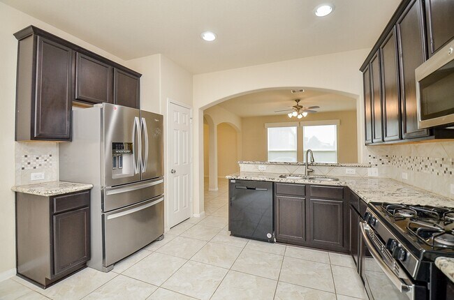 Building Photo - 21655 Rainfall Park Dr