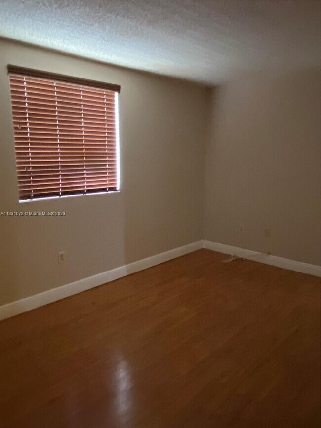 Building Photo - 14961 SW 82nd Ln