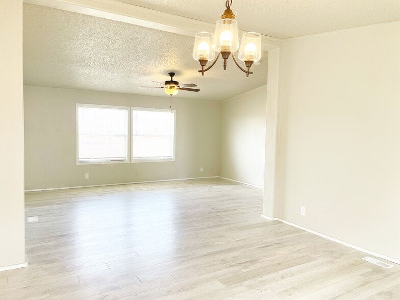 Building Photo - 3514 Welchester Dr