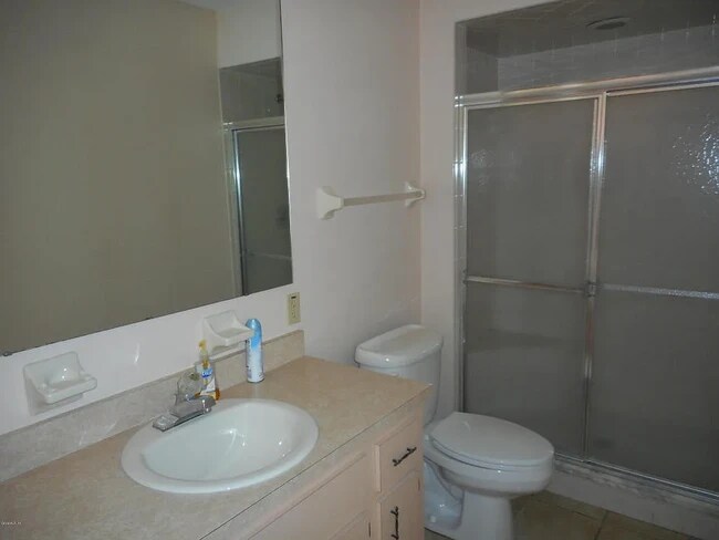 Building Photo - 10962 SW 84th Ave