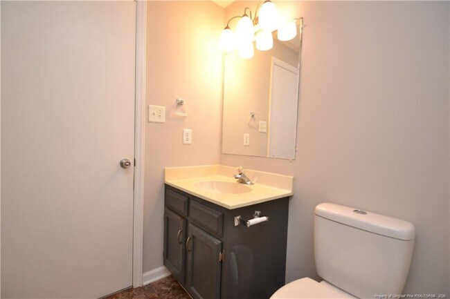 Building Photo - 4326 Halliwell Dr