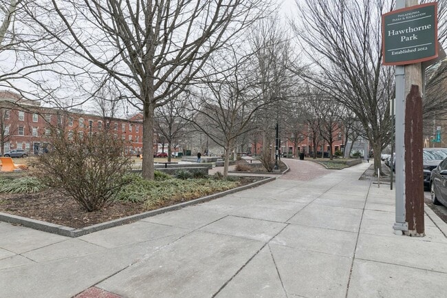 Building Photo - 1228 Catharine St