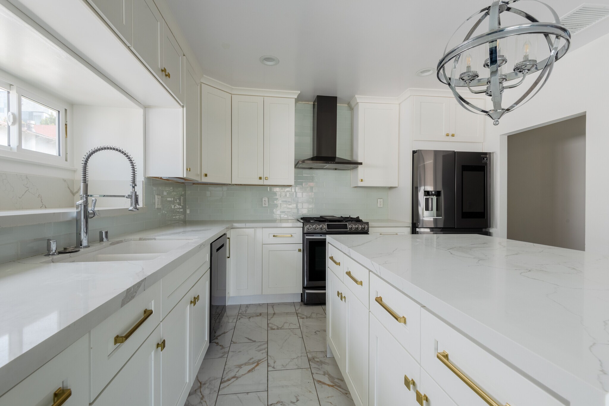 Building Photo - 1038 N Crescent Heights Blvd