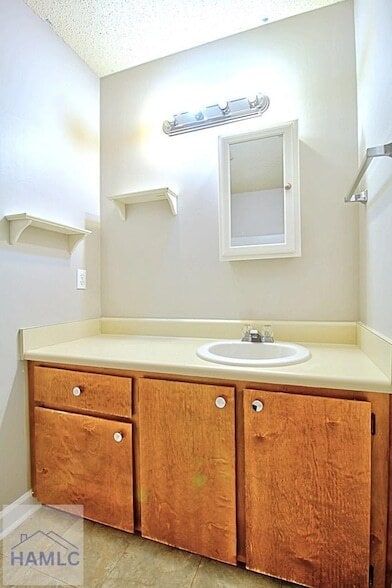 Building Photo - 942 Gulfstream Rd