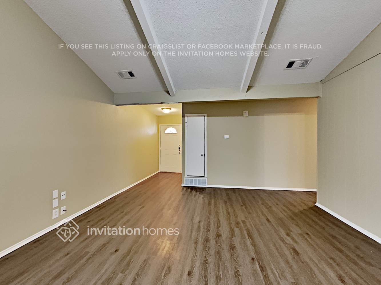 Building Photo - 3200 Whisper Wood Ct