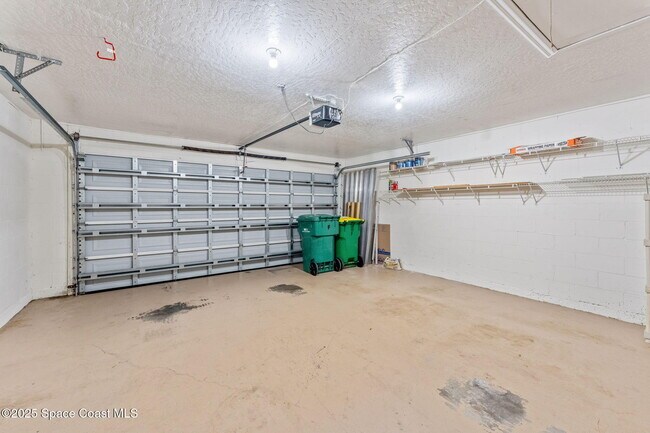 Building Photo - 97 Niemira Ave