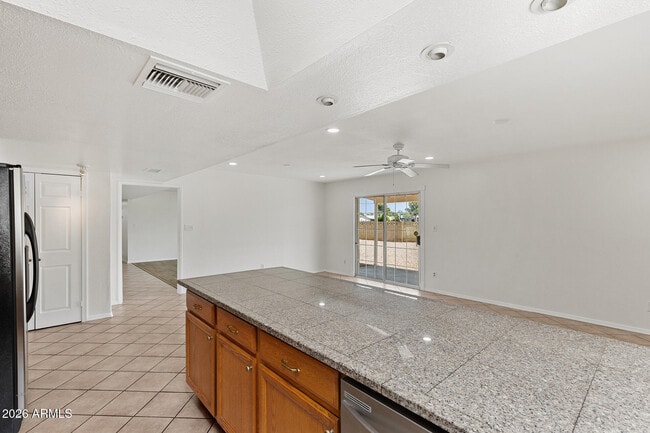 Building Photo - 4503 W Bryce Ln