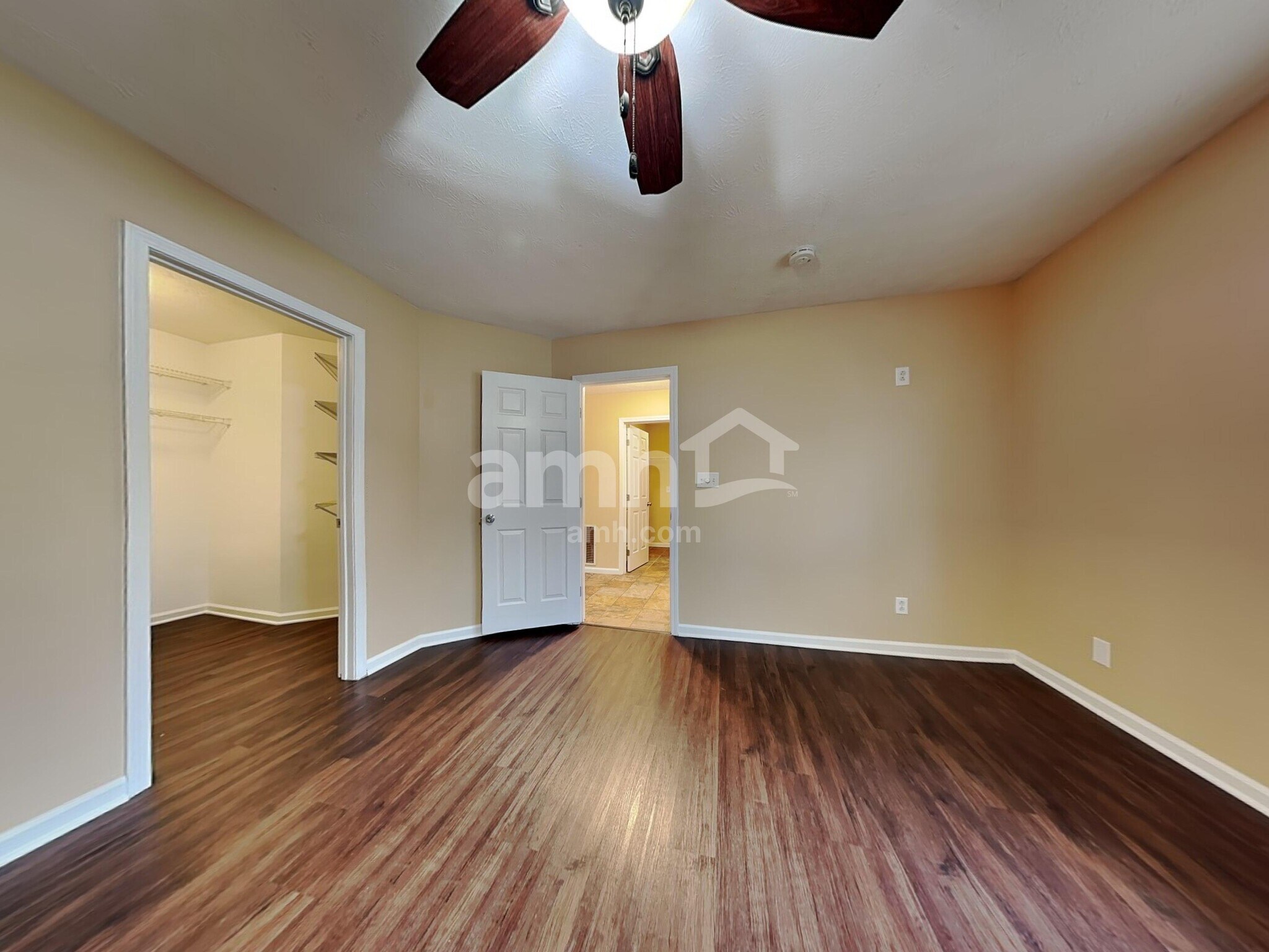 Building Photo - 17 Mark Twain Ct