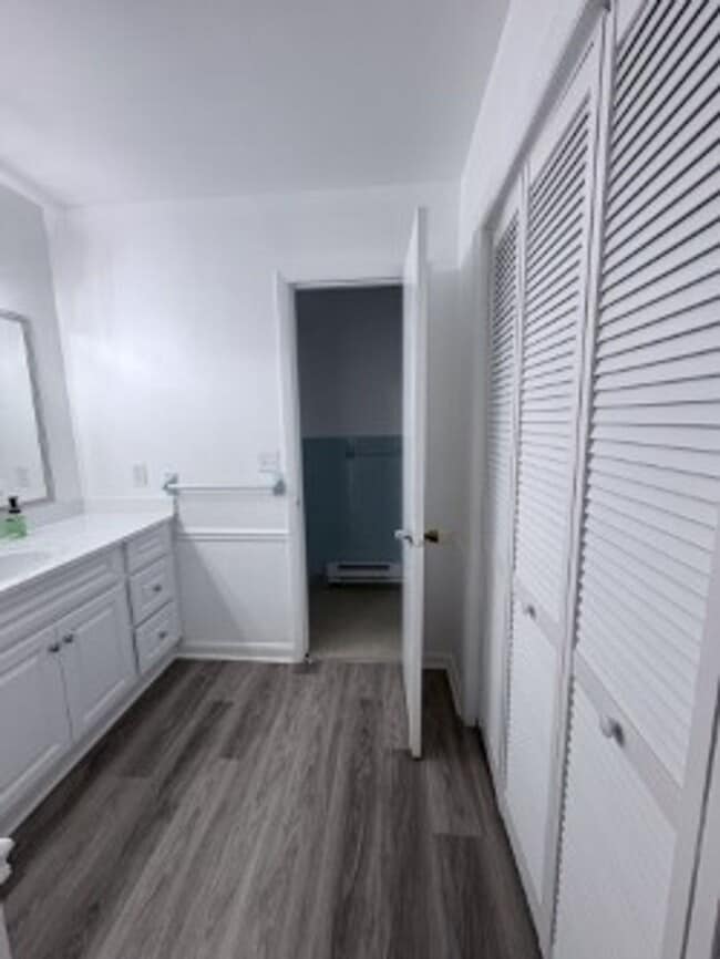 Building Photo - Rudee Heights