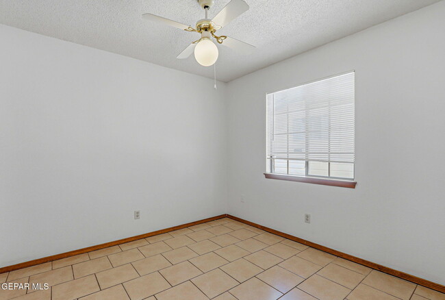 Building Photo - 2356 Juliette Low Dr