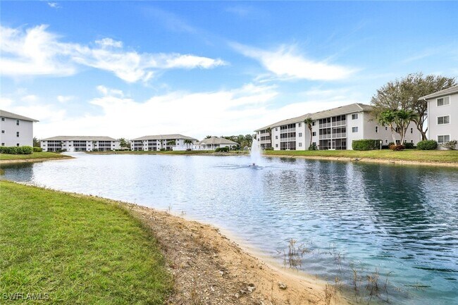 Building Photo - 7818 Great Heron Way