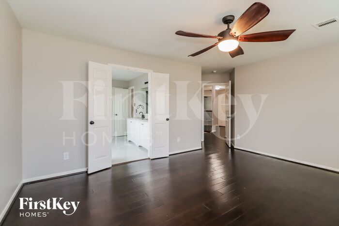 Building Photo - 105 Avery Springs Ln