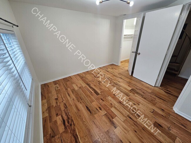 Building Photo - 8104 McGee St