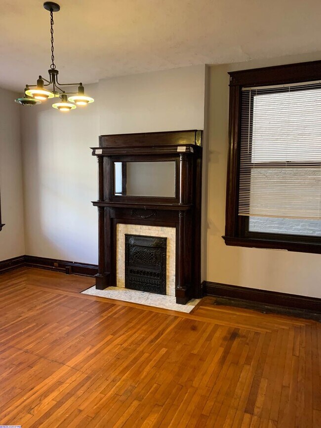 Interior Photo - The Murray