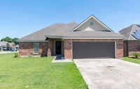 Building Photo - 3 bedroom, 2 bath home