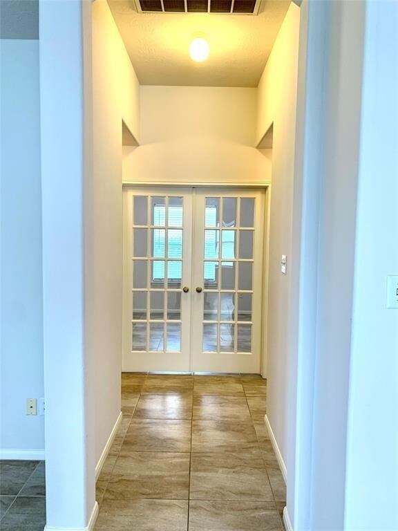 Building Photo - 14014 Magnus Ln