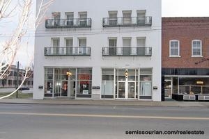 Primary Photo - 403 Broadway St