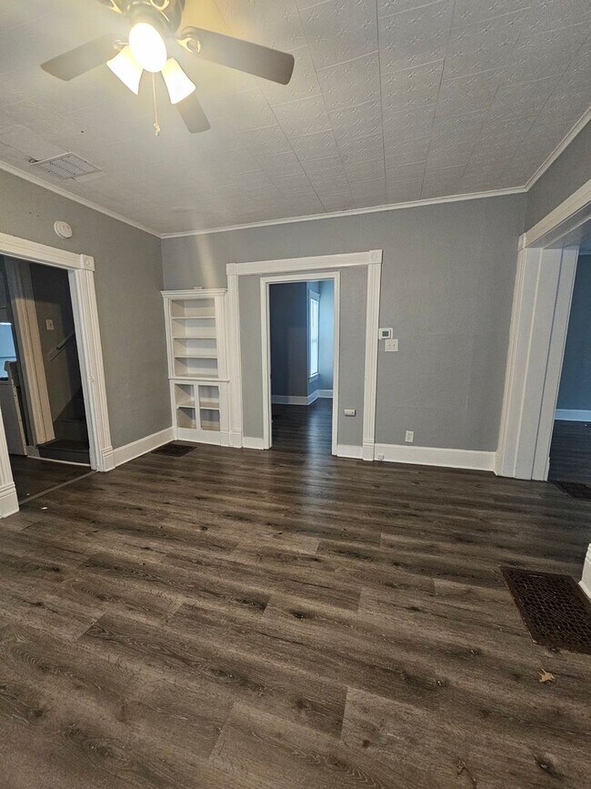 Building Photo - There is a $25 fee for the application and everyone over 18 needs to fill out their own application.