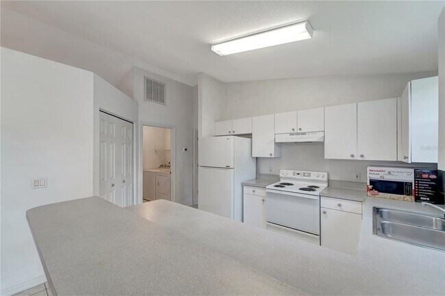 Building Photo - 2579 Oracle Ln