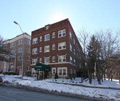 Building Photo - The Richelieu