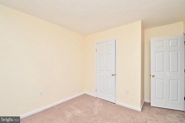 Building Photo - 2767 January Ct