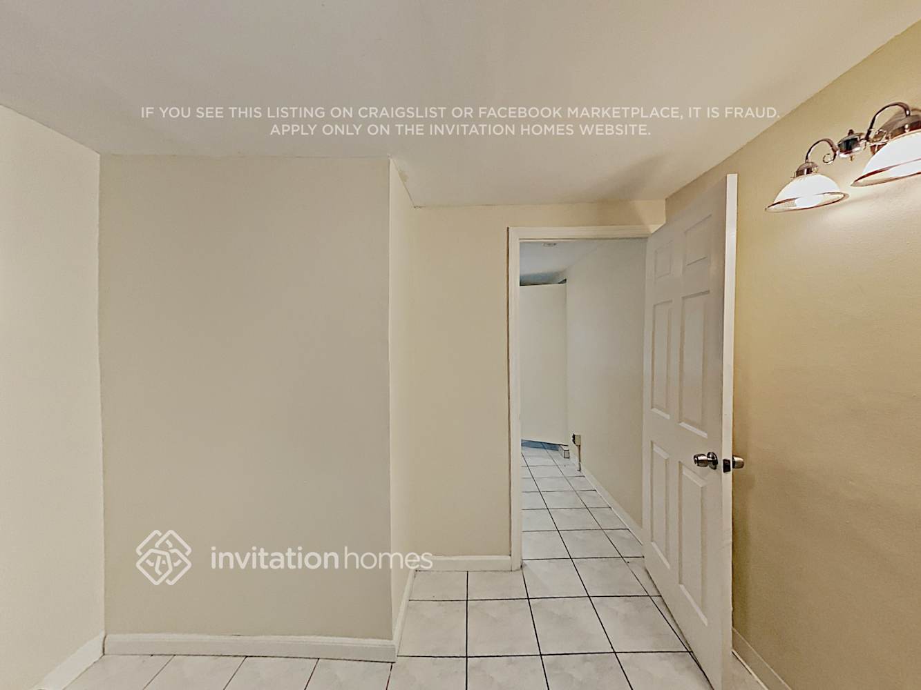 Building Photo - 4972 SW 4th St