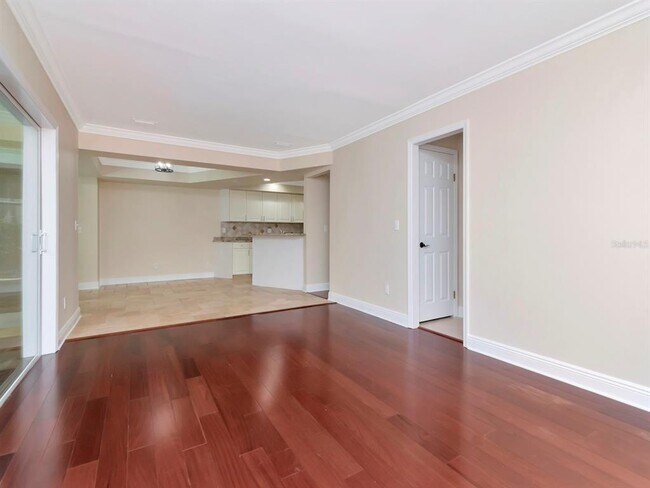 Building Photo - 165 Baltic Cir