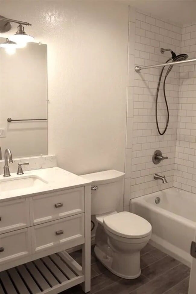 Building Photo - 531 Camino Del Mar
