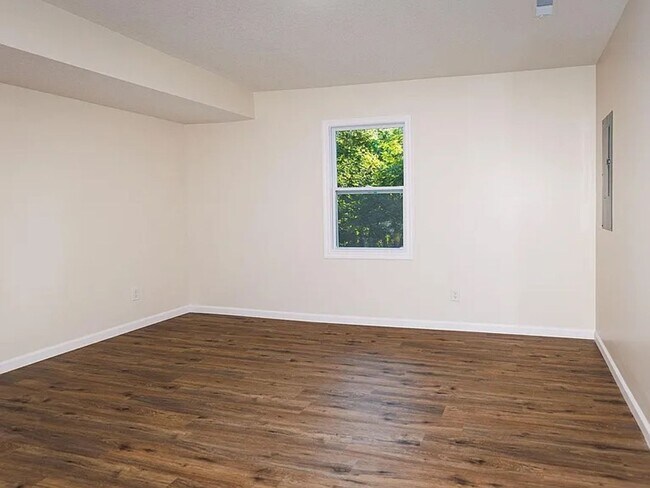 Building Photo - Fully remodeled home for rent!