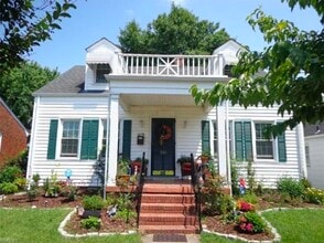 Building Photo - 225 Constitution Ave