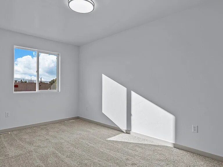 Building Photo - 2786 Caspian Wy