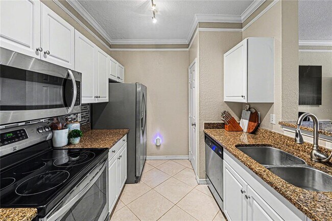 Building Photo - 4333 Bayside Village Dr