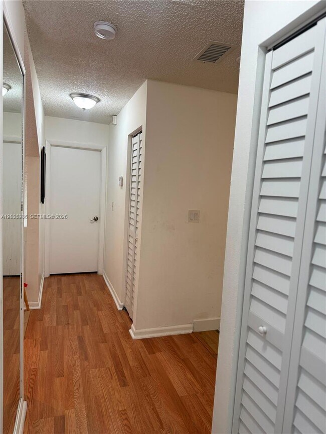 Building Photo - 14795 SW 97th Terrace