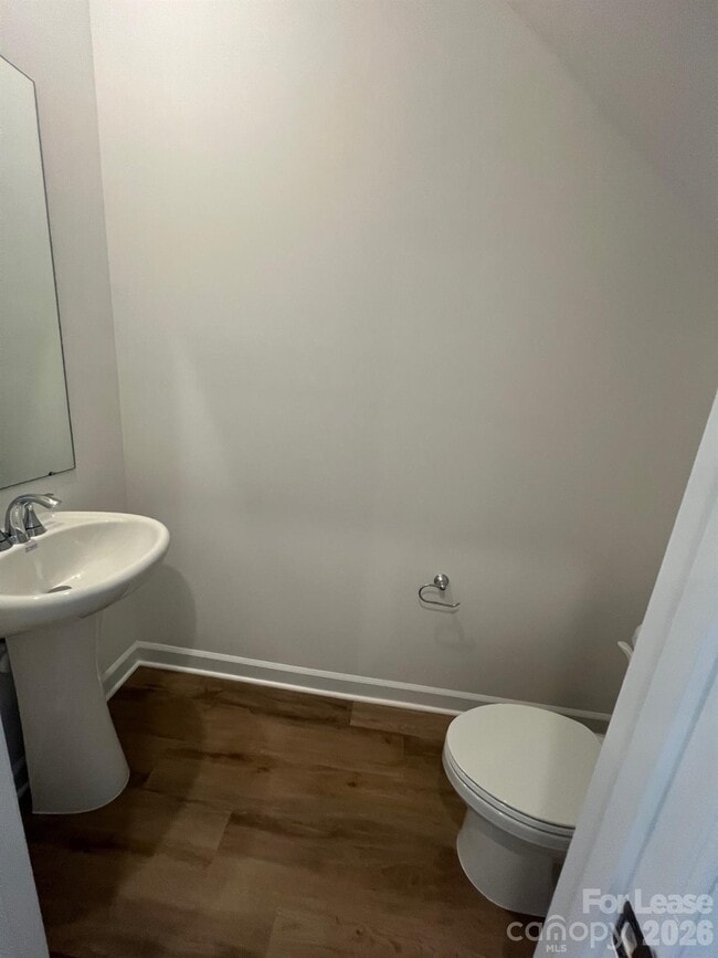 Building Photo - 1281 30th St Ln NE