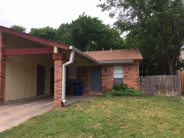 Building Photo - 10400 Little Pebble Dr