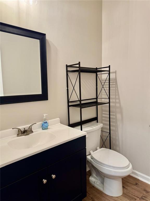 Building Photo - 232 Pinehurst Dr